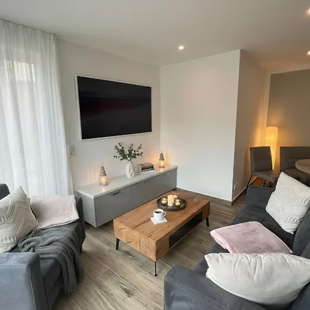 펜션 Exklusives Mit Sauna Und Panorama Dachterrasse, Traumhafter Ausblick Garantiert